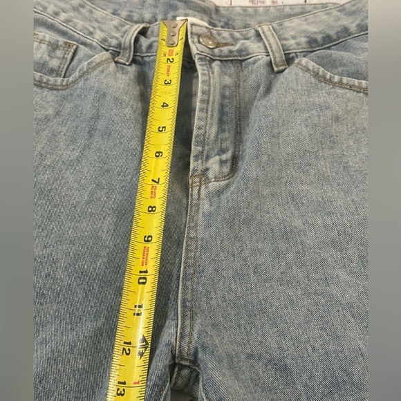 Princess Polly Jeans High Rise Wide Leg, Light Wash, Frayed Hem Women’s Size 6 - Picture 3 of 10